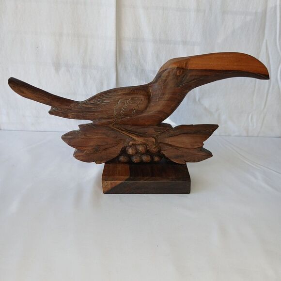 Vintage MCM Wooden Toucan Hand Carved Sculpture Tropical Bird Tiki Bar - Picture 1 of 8